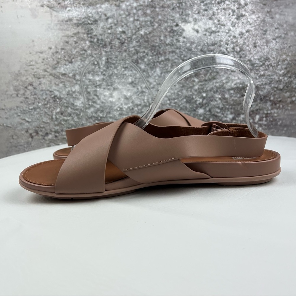 534aub Fitflop Elegant Women's nude Sandals
Size 10 - Picture 8 of 10